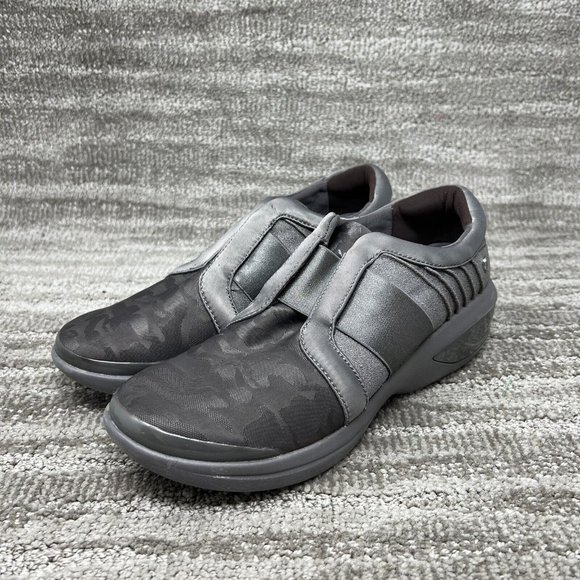 Bzees Flavor Gray Camo Loafers Women's Size 9.5M Shoes Casual Slip-On - Picture 2 of 9
